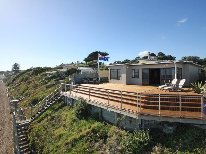 76 The Esplanade, Raumati South, Kapiti Coast, 5 Bedrooms, 2 Bathrooms