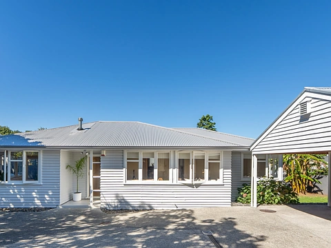 Mount Eden 4房  Family Living in a Fantastic Location!