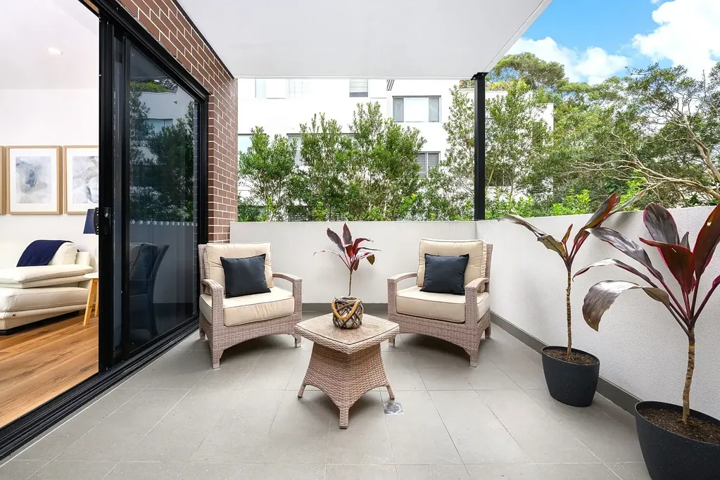 St Ives 3 Bedroom S.O.L.D BY FIRST NATIONAL JOHNSON!!