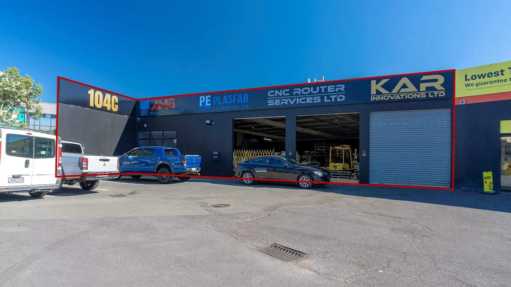 East Tamaki Well-positioned 530sqm industrial - East Tamaki