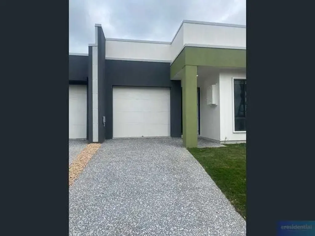 45 Huon Place, Hillcrest, QLD 4118