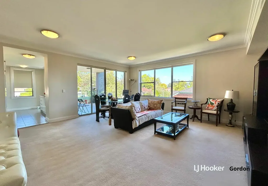 Luxury Apartment in Gordon�s exclusive 'Treetops' complex