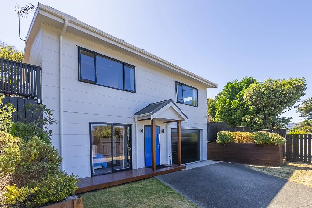 69 Golf Road, Paraparaumu Beach, Kapiti Coast, Wellington