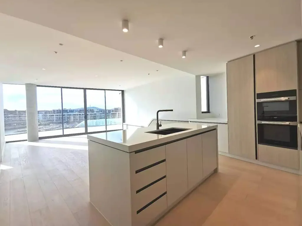 A luxury three-bedroom of 'Sapphire'  Kingston