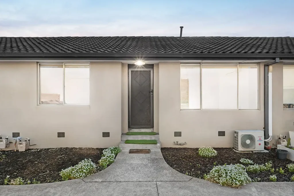 Clayton South 2房 全面翻新，拎包入住 Fully Renovated & Move-In Ready
