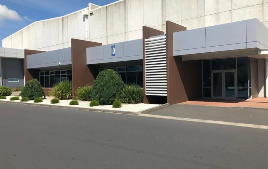 Otahuhu A Grade | 2,300sqm warehouse | Available Now