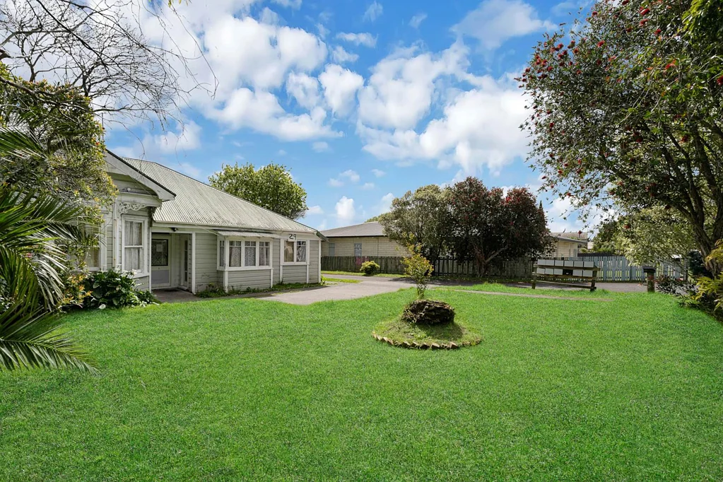 Avondale 5房 711㎡永久产权地块+THAB区！黄金开发机遇，步行至火车站/公交线路，靠近购物中心/学校！ Prime Avondale Development Opportunity