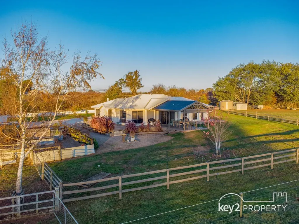 24 Allen Street, Westbury, TAS 7303