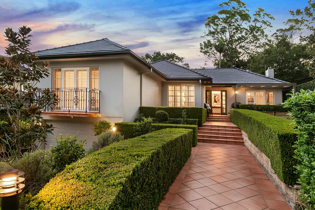 Modern Family Home with Oversized Garage & Private Gardens