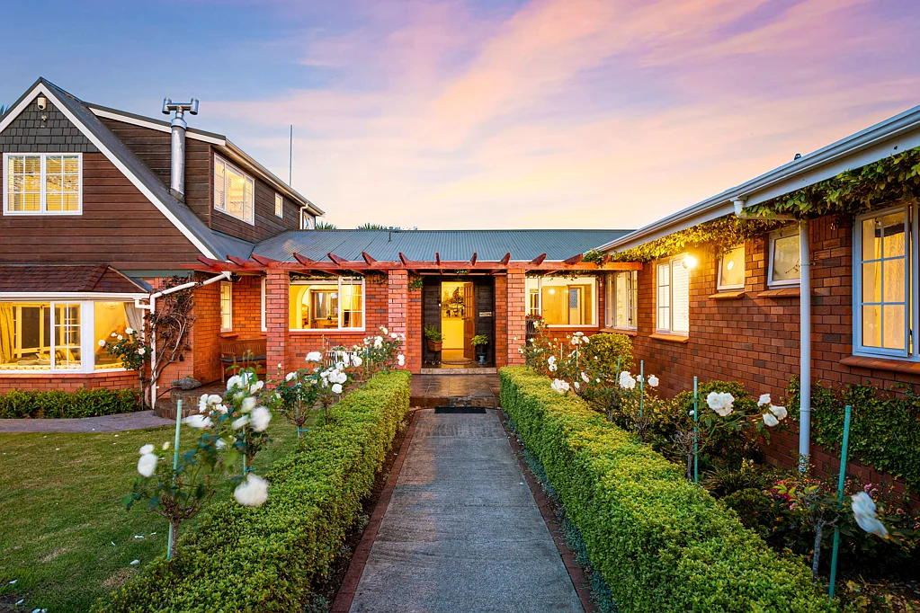 13A Scott Avenue, Mangere Bridge, Manukau City, Auckland