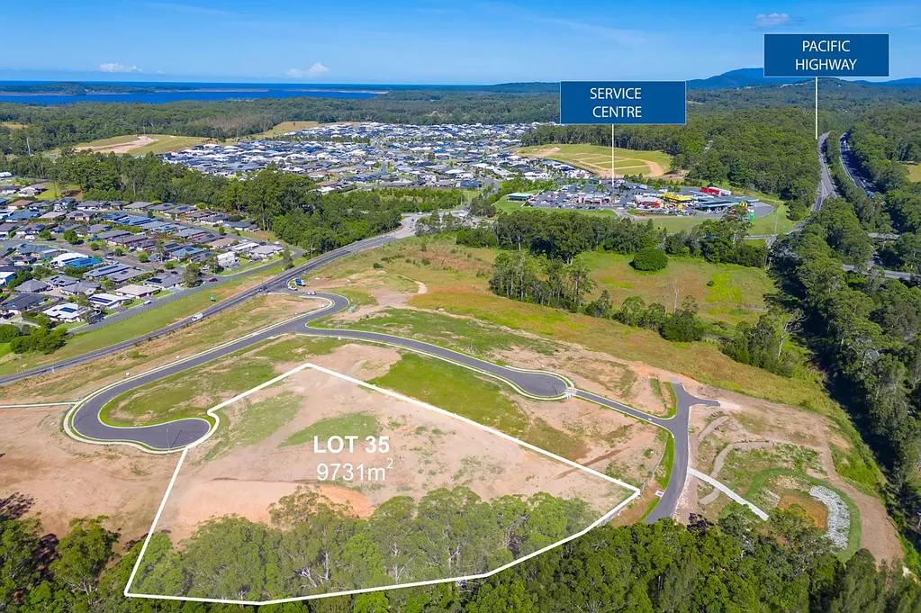 Thrumster Expansive 9731m2 Parcel: Maximizing Development Potential with R1 Zoning