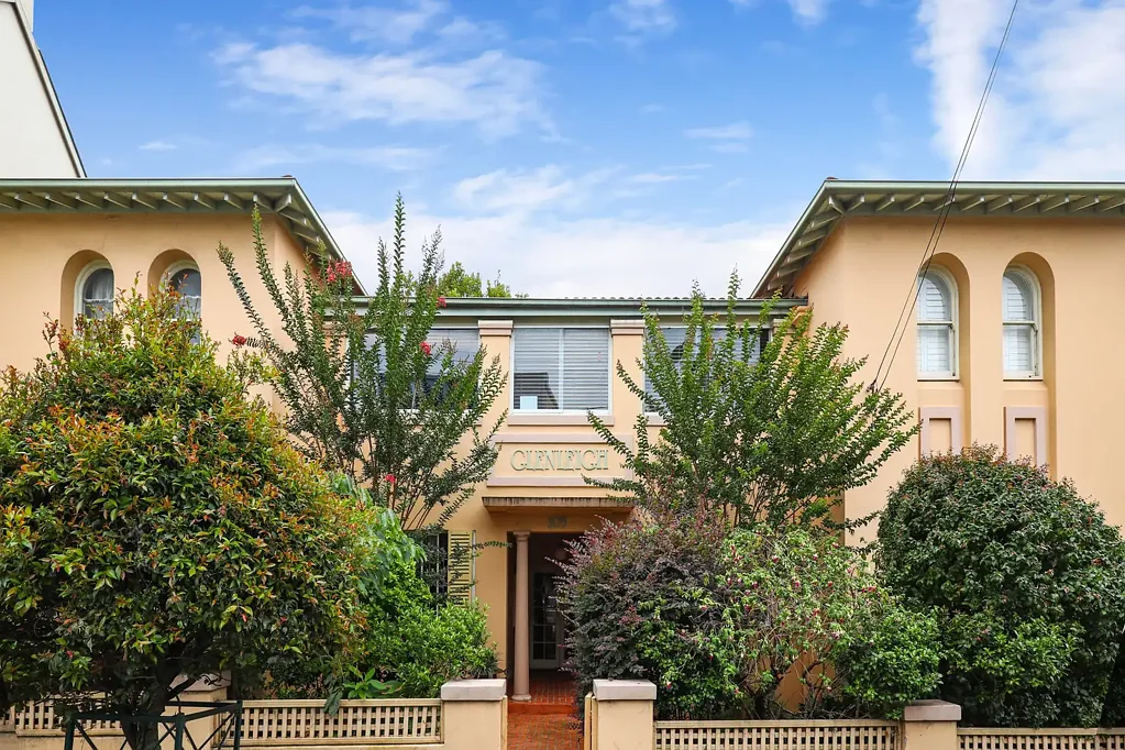 Art Deco Living in the Heart of Summer Hill