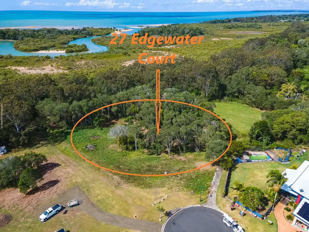 27 Edgewater Court, Craignish, QLD 4655