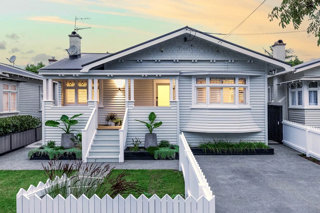 Westmere 3Zimmer Last Chance to View - Auction Thursday