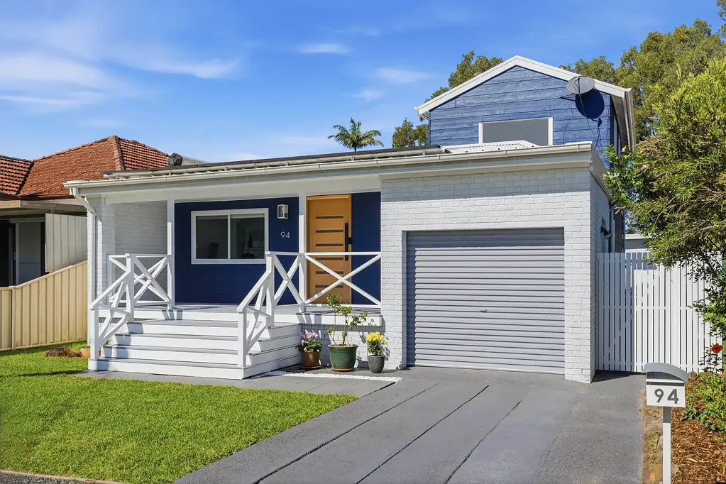 Woy Woy 6房  STYLISHLY RENOVATED QUALITY HOUSE & CABIN