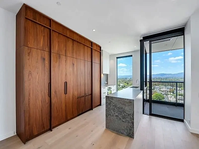 North Adelaide 2 Slaapkamer Near-New Luxury Apartment in Prestigious North Adelaide
