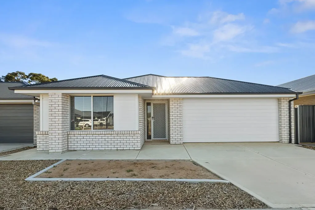 Brand new home in fast growing development - Open Inspection Wednesday 27/8/25 @ 5pm - 5:15pm