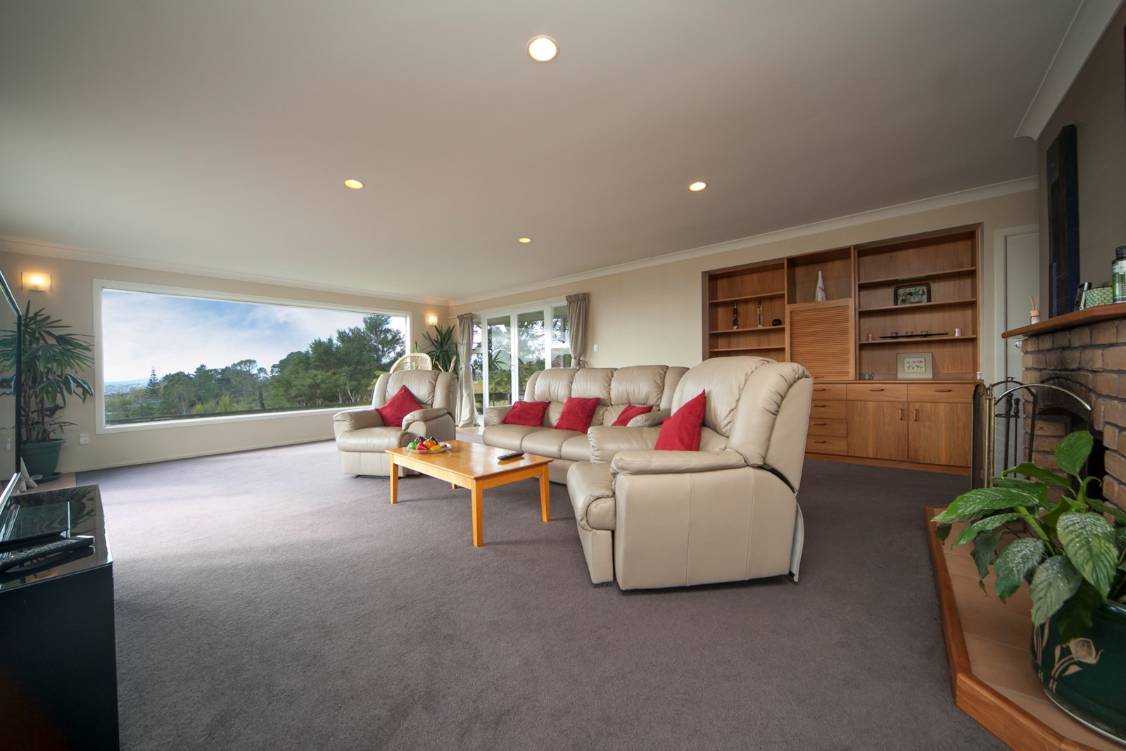 164 Candia Road, Henderson Valley, Auckland - Waitakere, 3 phòng ngủ, 1 phòng tắm