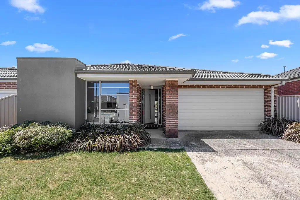 17 Lancaster Street, Alfredton, VIC 3350