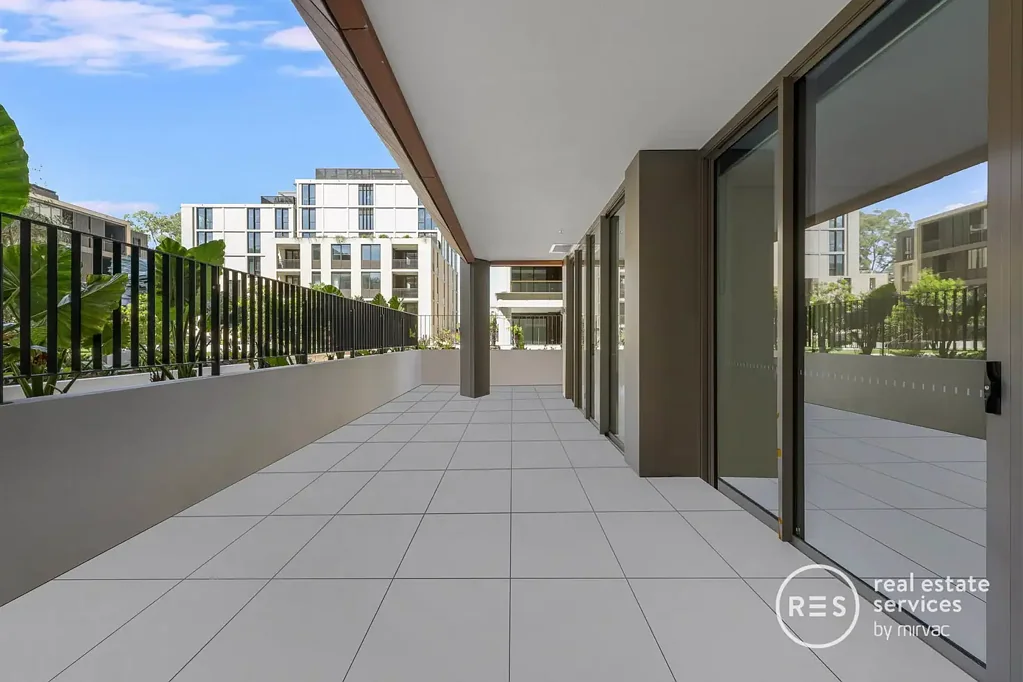 Expansive Garden Facing 2 Bedroom Apartment with Wrap-Around Courtyard & Study Area