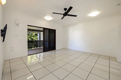 4/11 Mintaro Crescent, Woree, QLD 4868, 2 Kuwarto, 1 Banyo, Unit