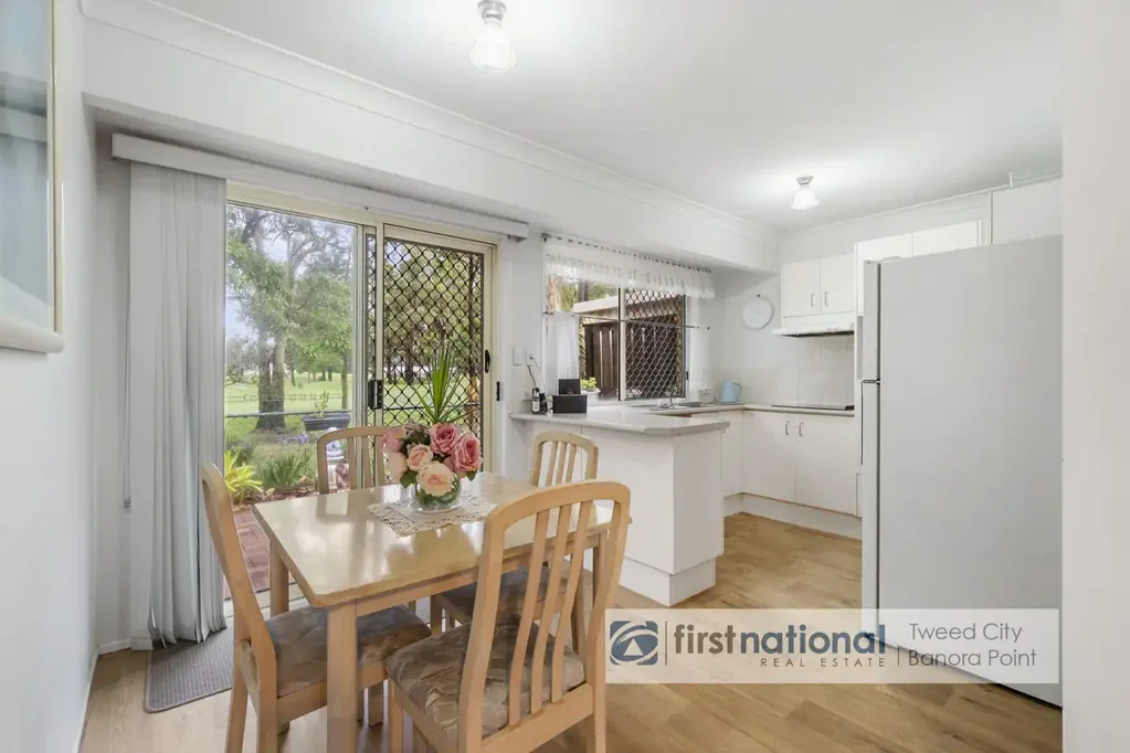 Tweed Heads South 2Kwarto Single Level Villa with a Picturesque Outlook