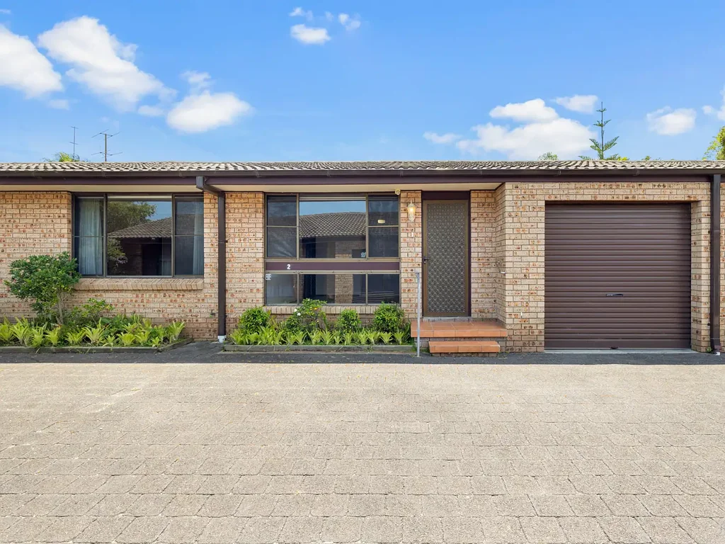 Two Bedroom Home in Toukley!