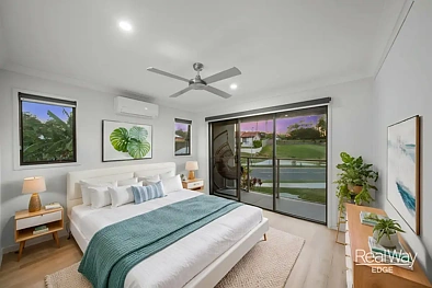 38 Latrobe Avenue, Helensvale, QLD 4212, 5 slaapkamers, 2 badkamers, House