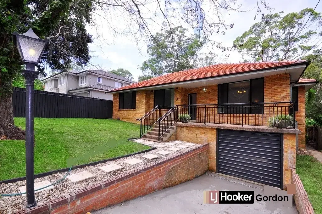 Renovated House Close to Pymble Station