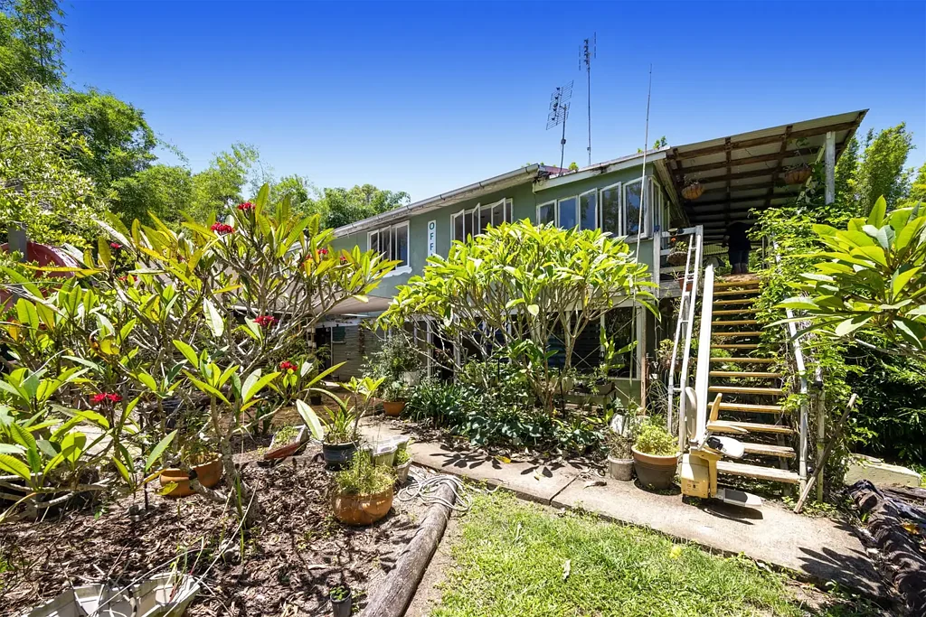 Belli Park 4 Slaapkamer A UNIQUE BUSINESS & LIFESTYLEOPPORTUNITY !!
