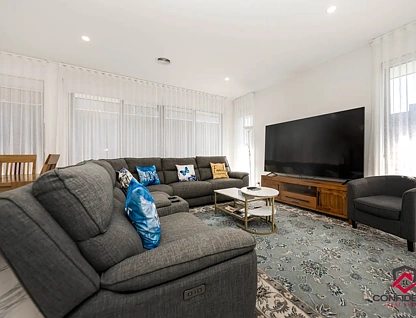 27 Baas Becking Street, Whitlam, ACT 2611, 5房, 3浴, House