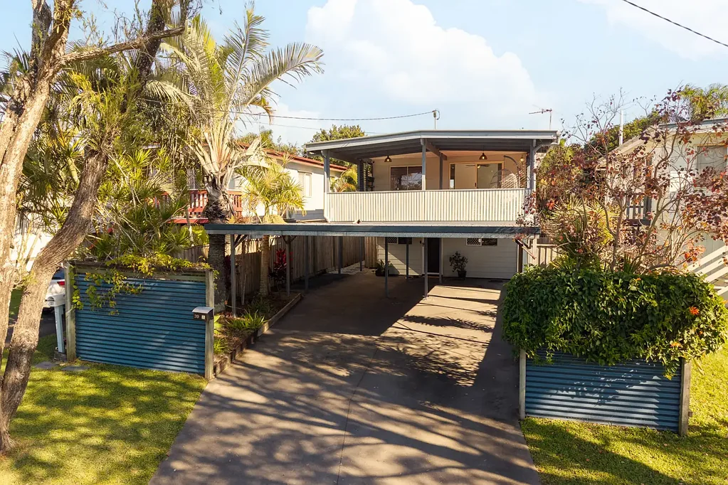39 Sportsground Street, Redcliffe, QLD 4020