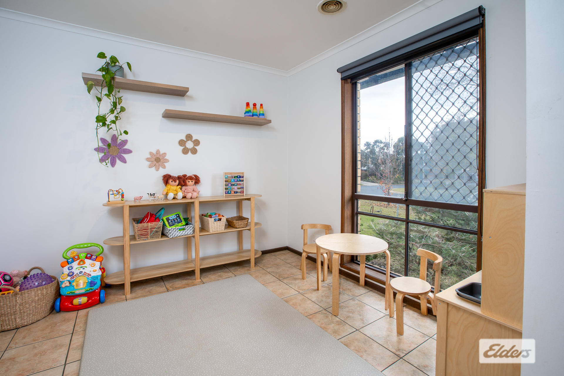 8 ROWEN CT, LAVINGTON NSW 2641, 0 침실, 0 욕실, House