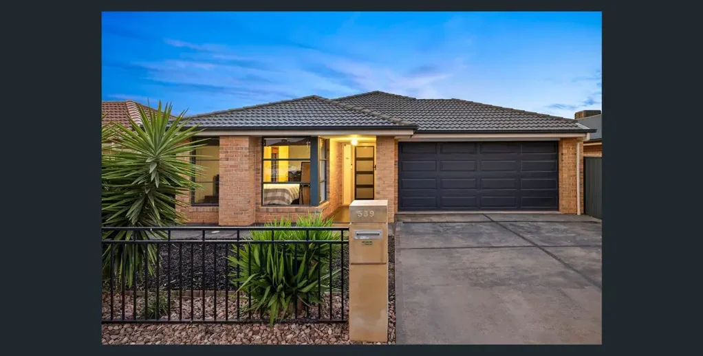 Modern Family Living in a Prime Location