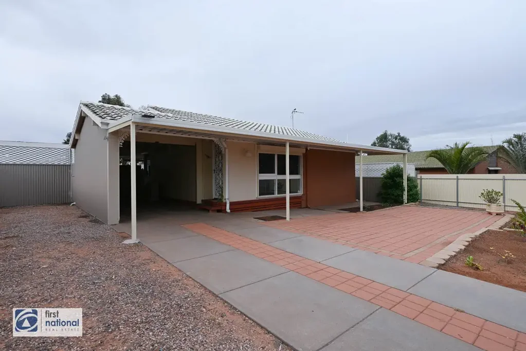 Port Augusta West 3房  Beautifully Presented Home with Fabulous Outdoor Living