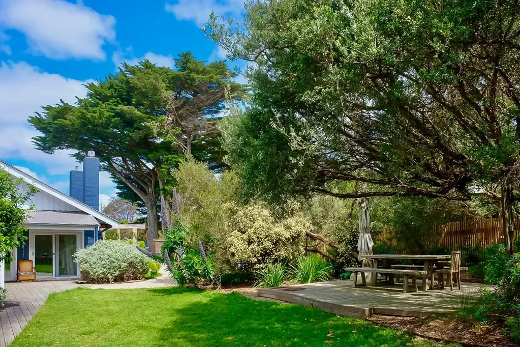27 Augusta Street, Mount Martha, VIC 3934
