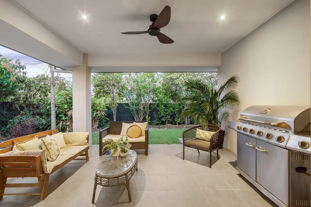 19 Pine Place, Upper Kedron, QLD 4055