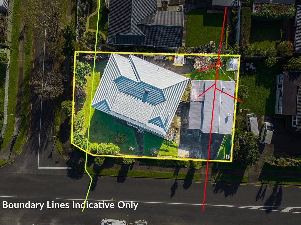 Pakuranga Heights 4غرفة نوم Corner Site, Big Opportunity - Pakuranga Heights