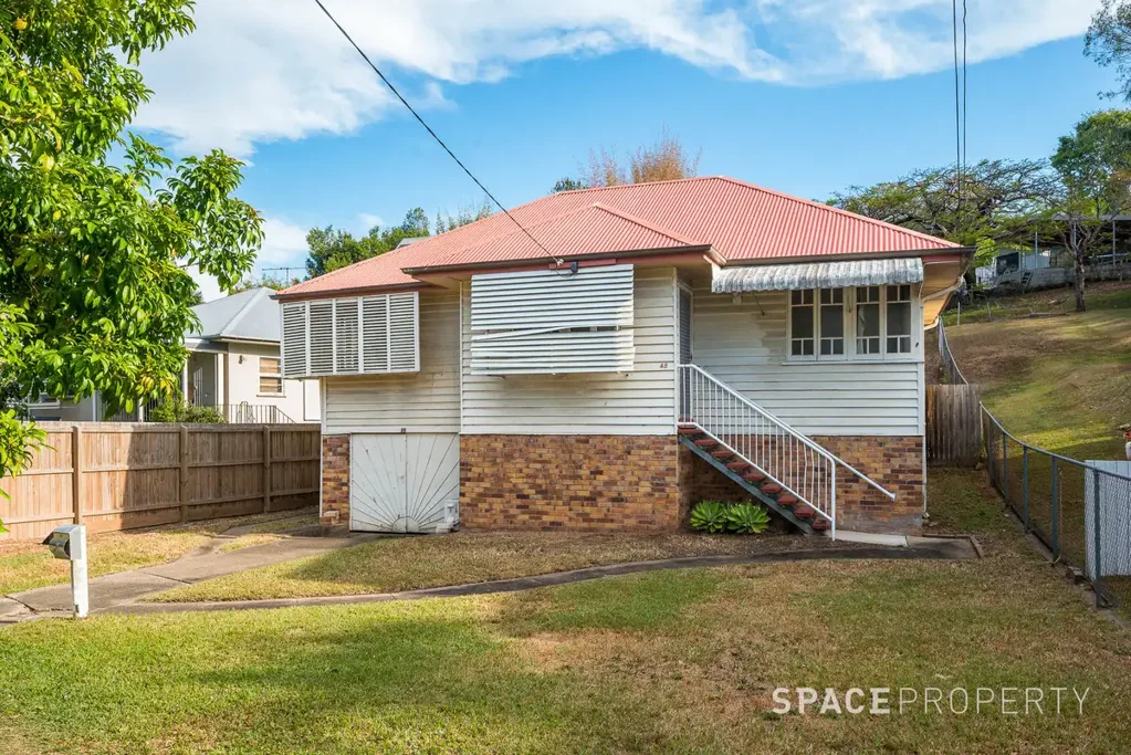 48 Warburton Street, Bardon, QLD 4065