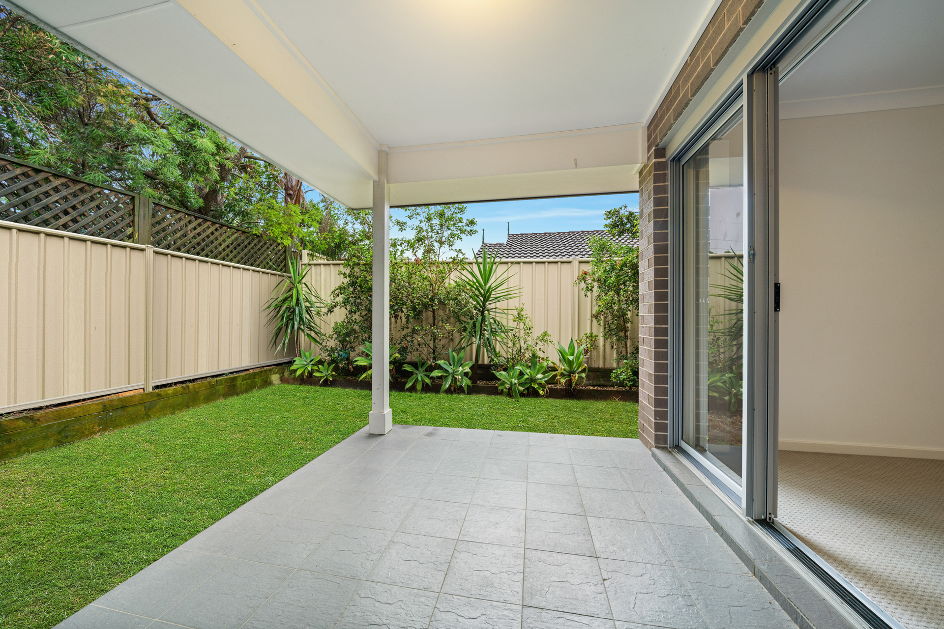 UNIT 3 22 OCEAN BEACH RD, WOY WOY NSW 2256, 0 habitaciones, 0 baños, House