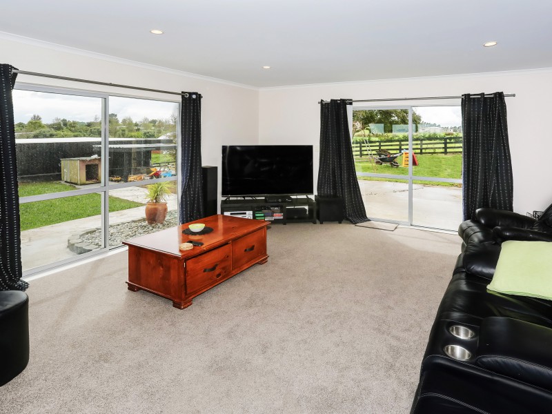 243b Irwin Road, Kingseat, Auckland - Franklin, 4 habitaciones, 0 baños