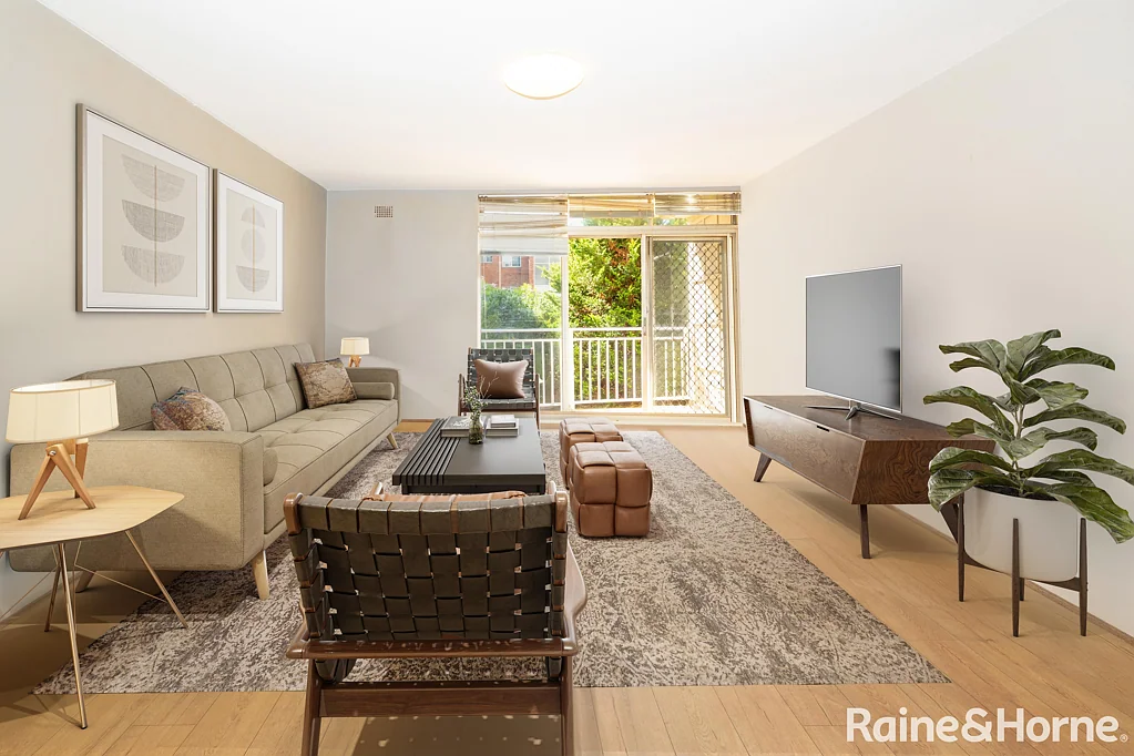 Russell Lea 2 Bedroom Spacious 2 Bedroom Apartment with Northerly Aspect…