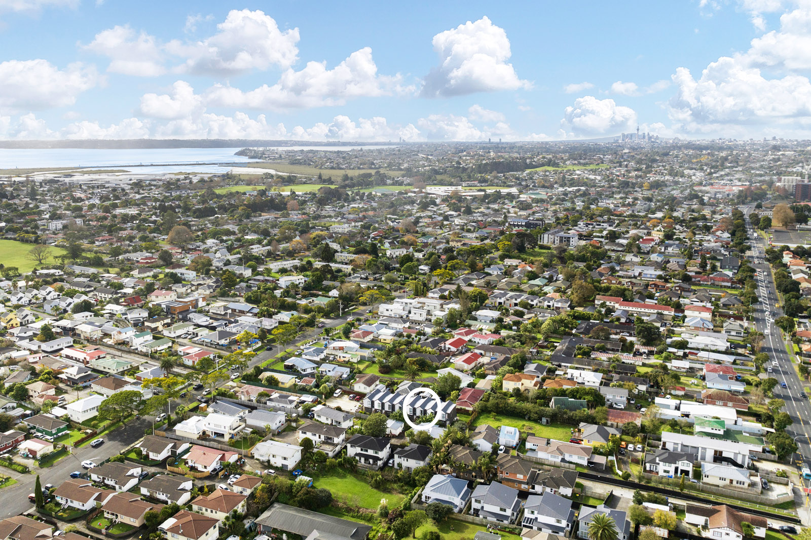 6/126 Canal Road, Avondale, Auckland, 2 Kuwarto, 1 Banyo, Townhouse