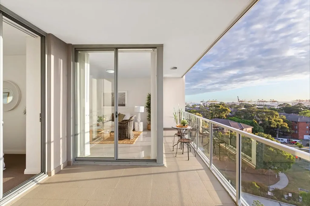 Hillsdale 2 Bedroom Elevated Bayview Living with Oversized Entertainer's Balcony