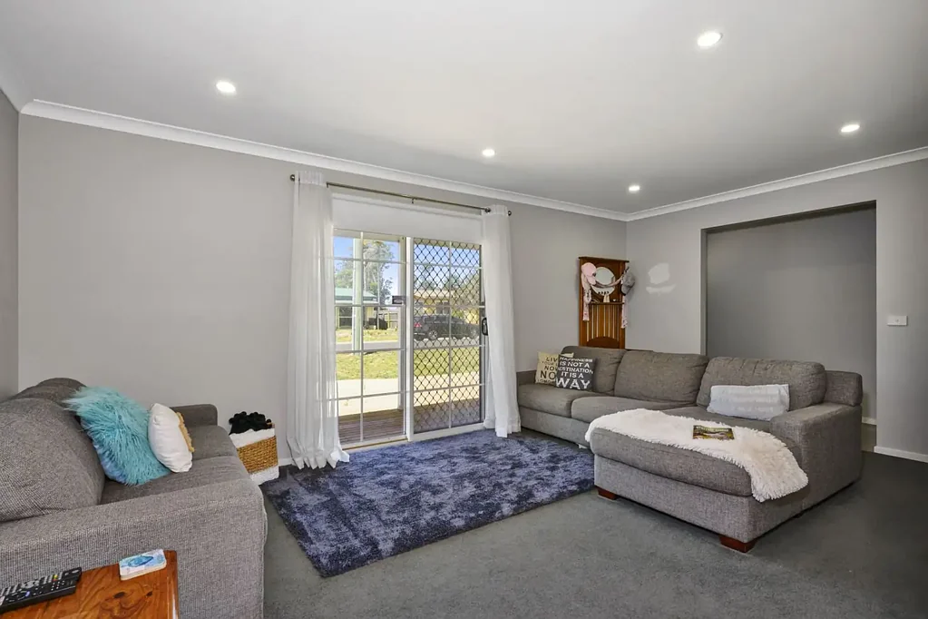 Golden Beach 4房  Coastal Comfort Awaits in Golden Beach Private Sale