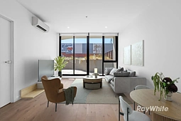 101/1060 Dandenong Road, Carnegie