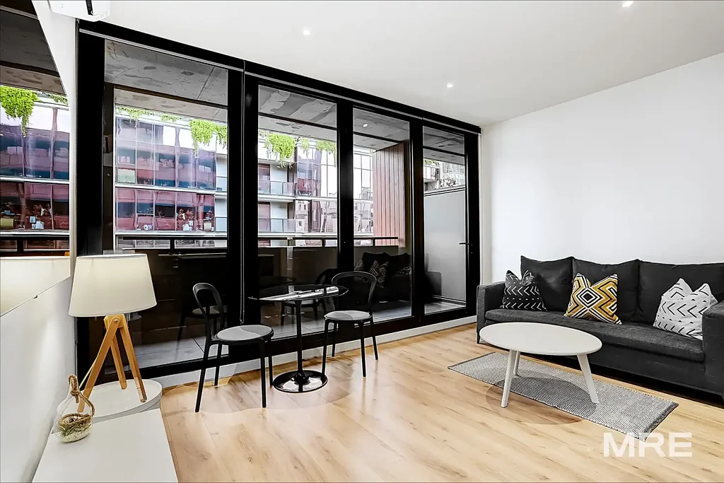 The finest of furnished living in heart of city