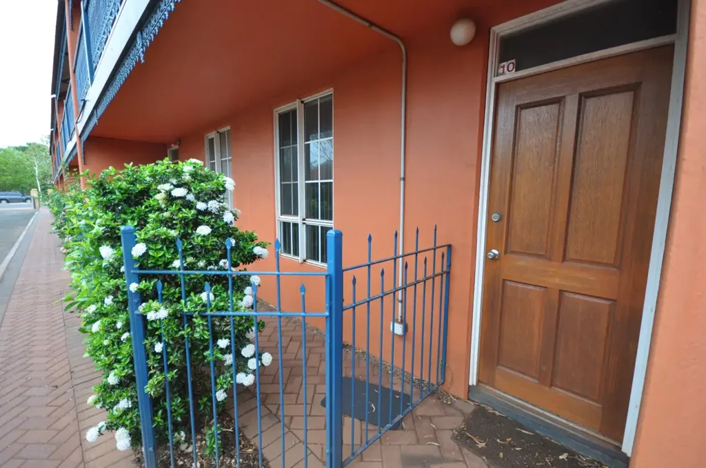 Port Hedland 2Moenga CASH OFFER! UNDER CONTRACT!