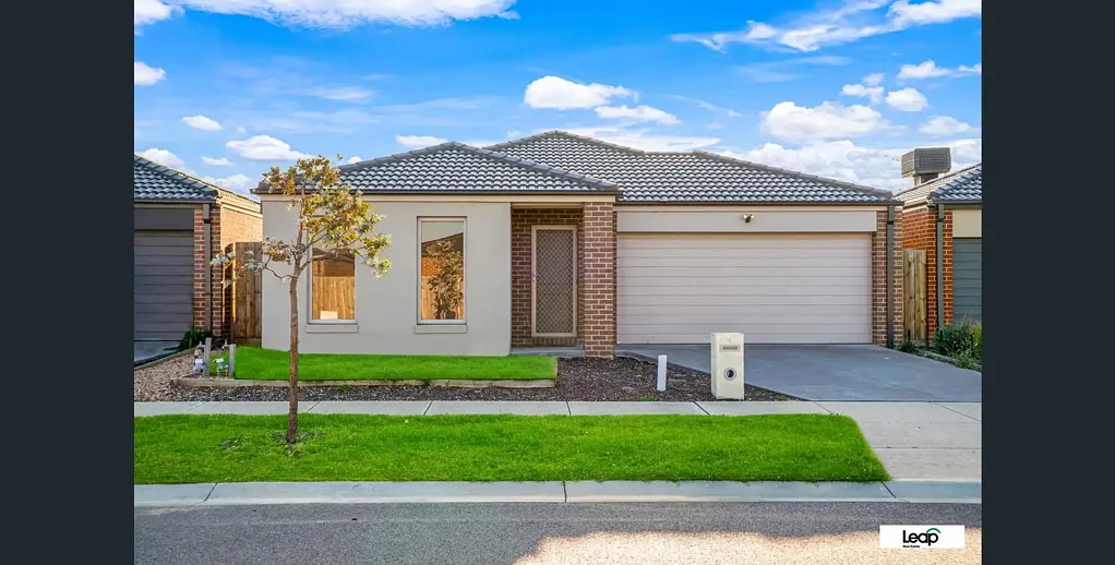 For Rent: Beautiful 4-Bedroom Residence in Wallan - A Lifestyle of Comfort Awaits!