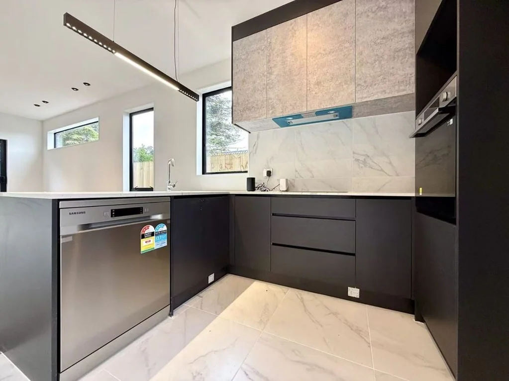 3/19 Cedar Heights Avenue, Massey, Waitakere City, Auckland